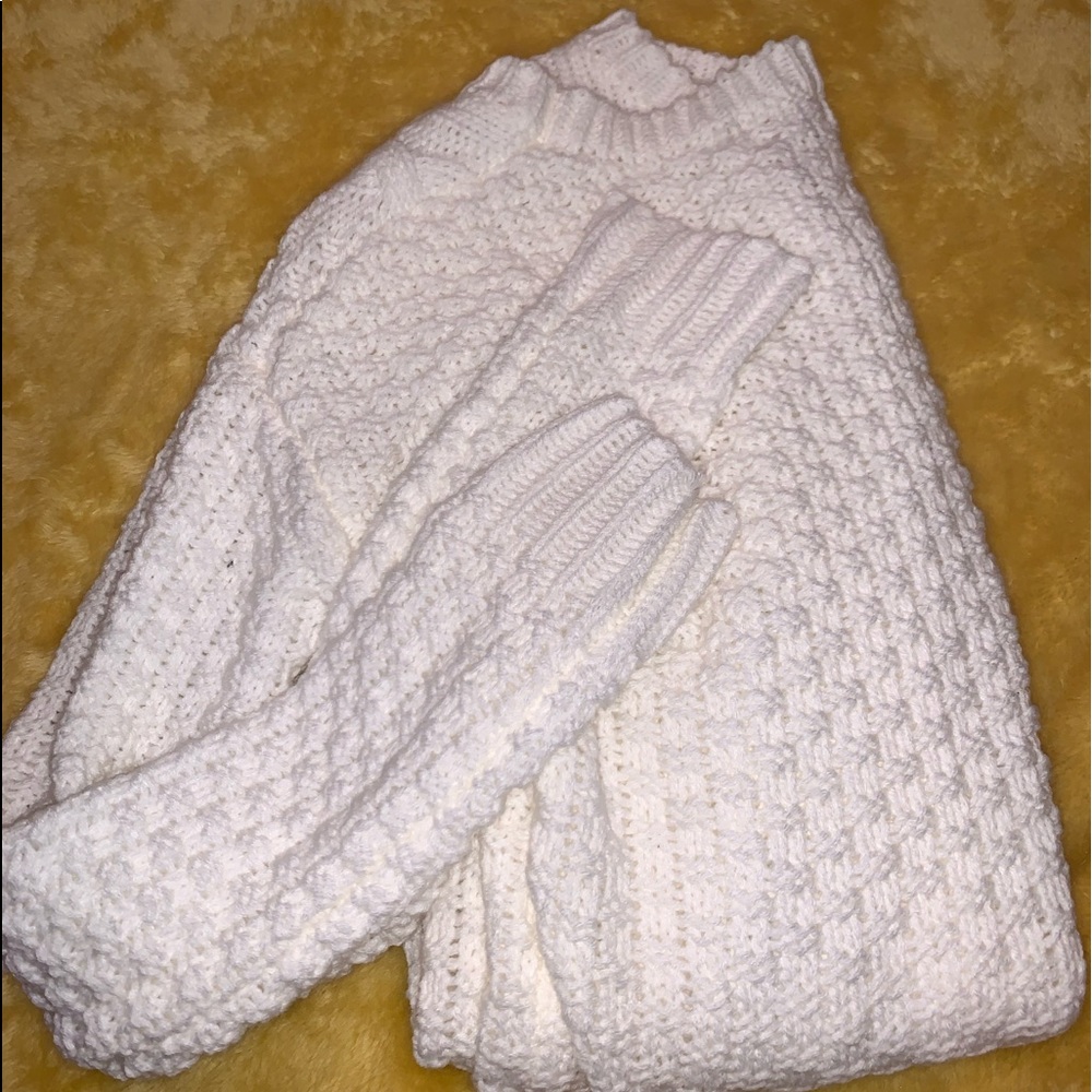 Sweater. - Picture 2 of 2